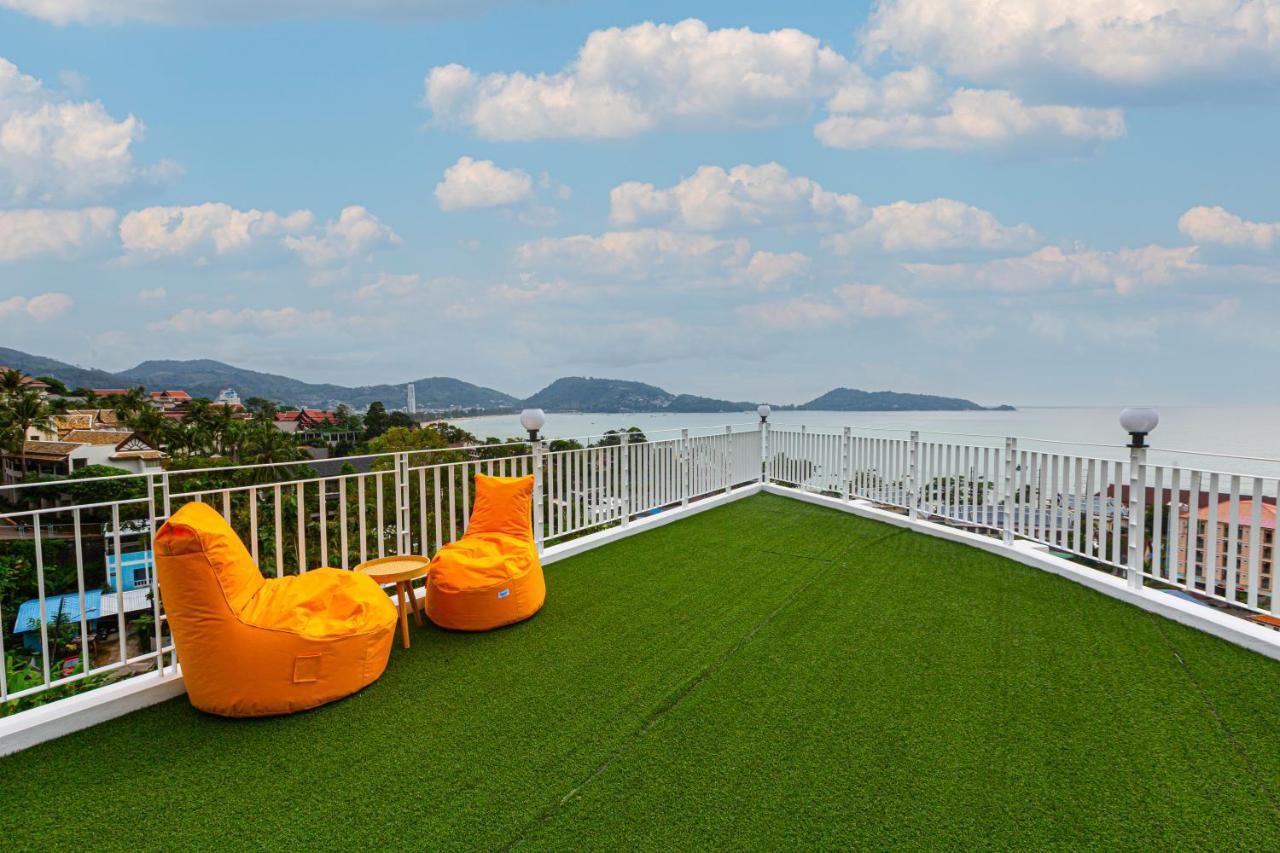 Rossarin Sea View Patong Hotel Exterior photo