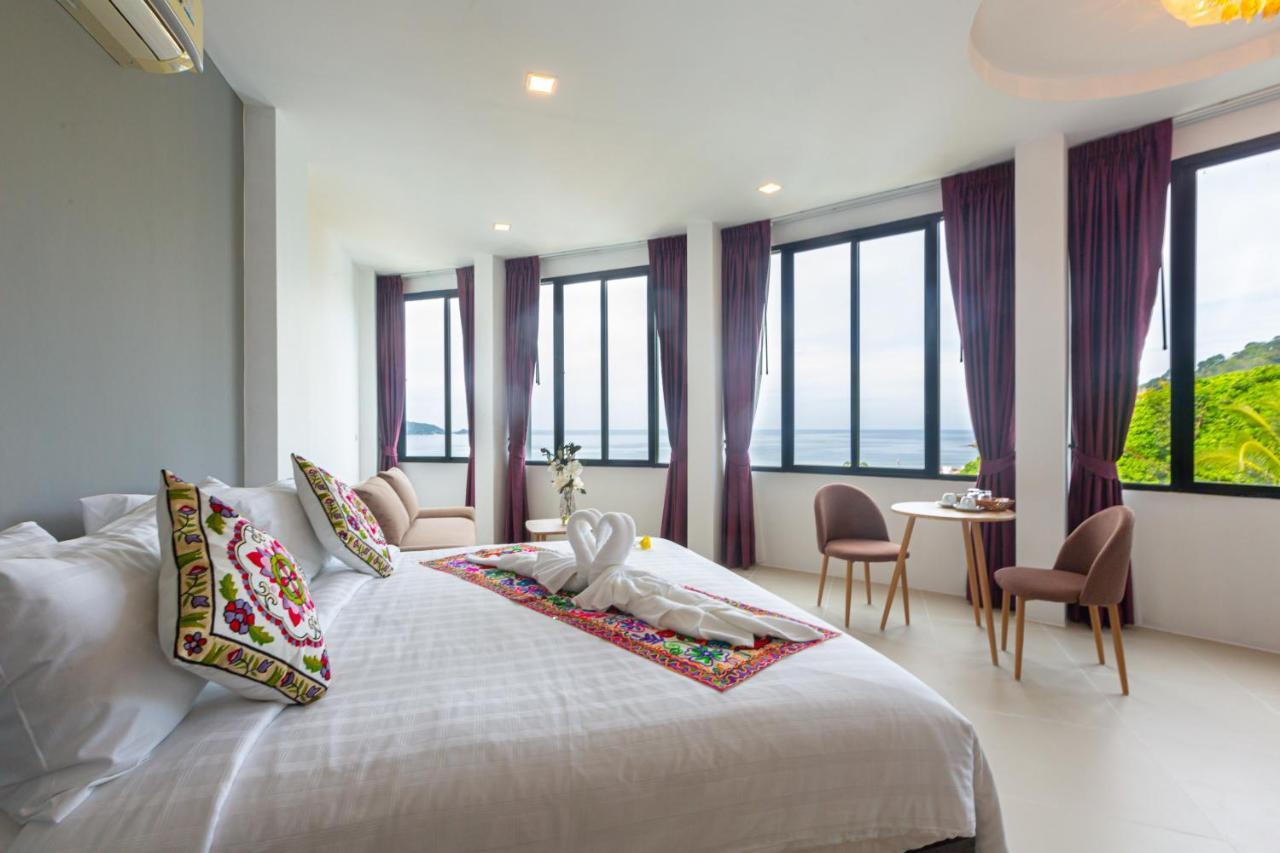 Rossarin Sea View Patong Hotel Exterior photo