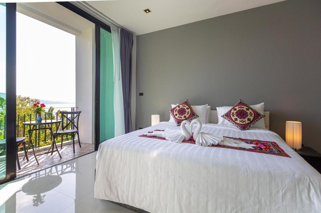 Rossarin Sea View Patong Hotel Exterior photo